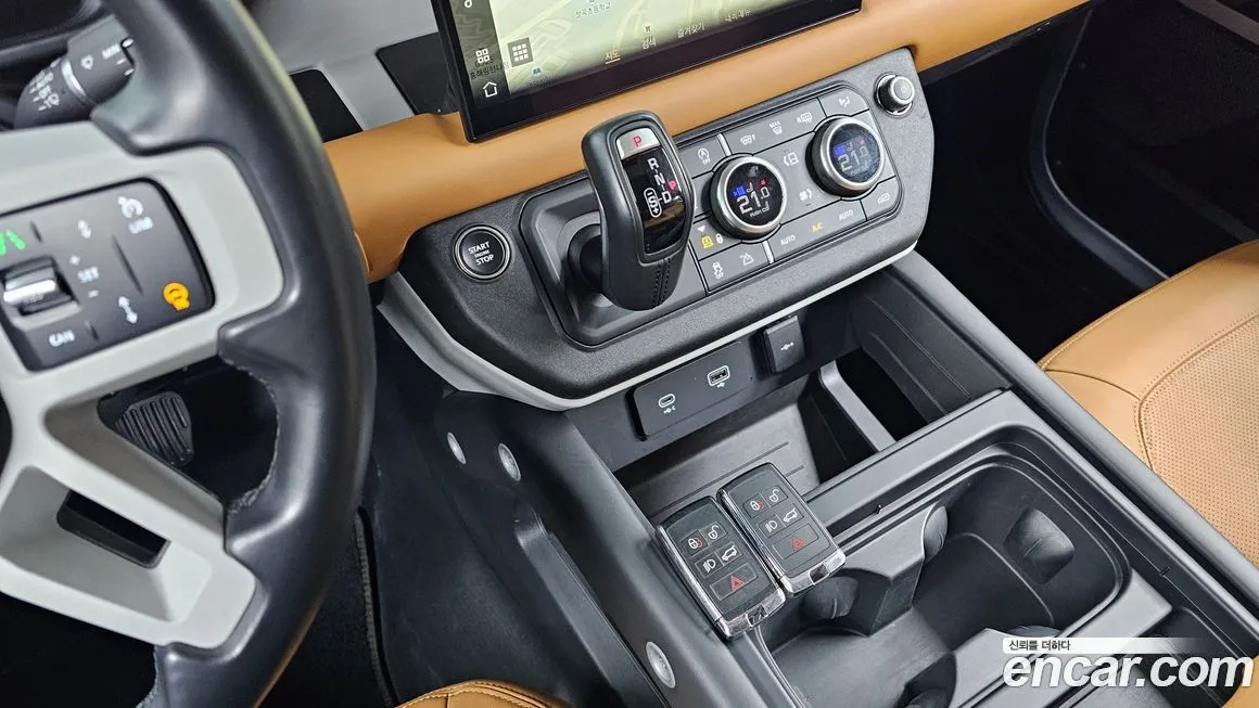 Land Rover Defender 2023 из KR, фото 2