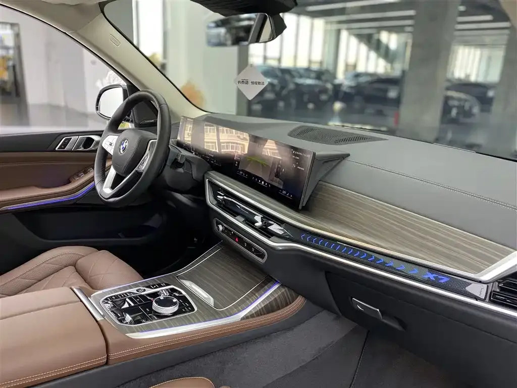 BMW X7 2025 из CN, фото 10