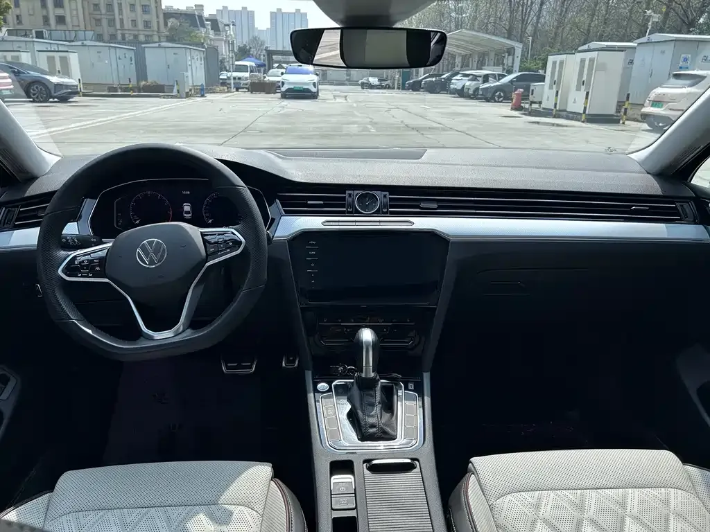 Volkswagen Magotan — фото 4