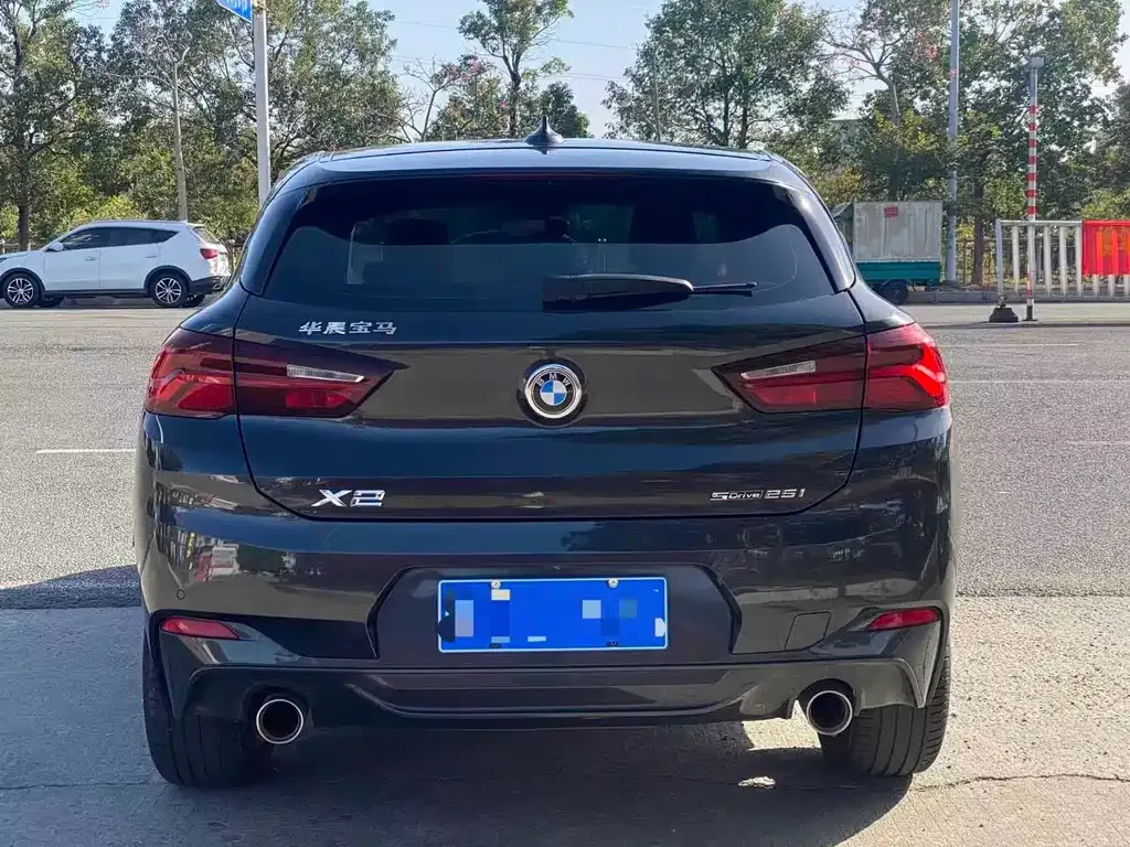 BMW X2 — фото 9