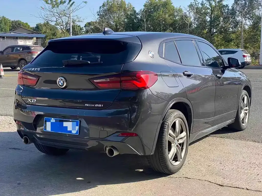 BMW X2 — фото 5