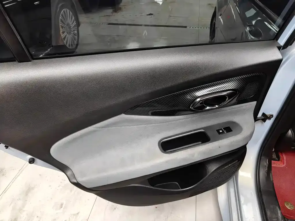 GAC Motor Shadow Leopard — фото 5