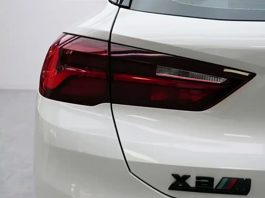 BMW X2 2022 из CN, фото 3