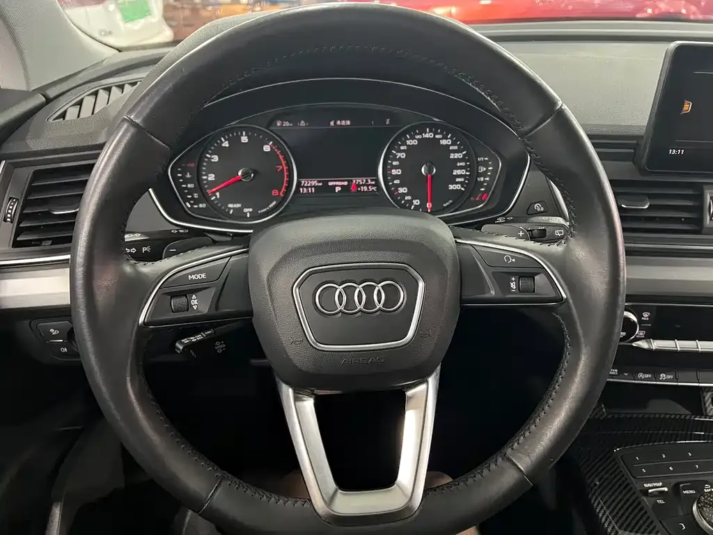 Audi Q5L 2021 из CN, фото 8