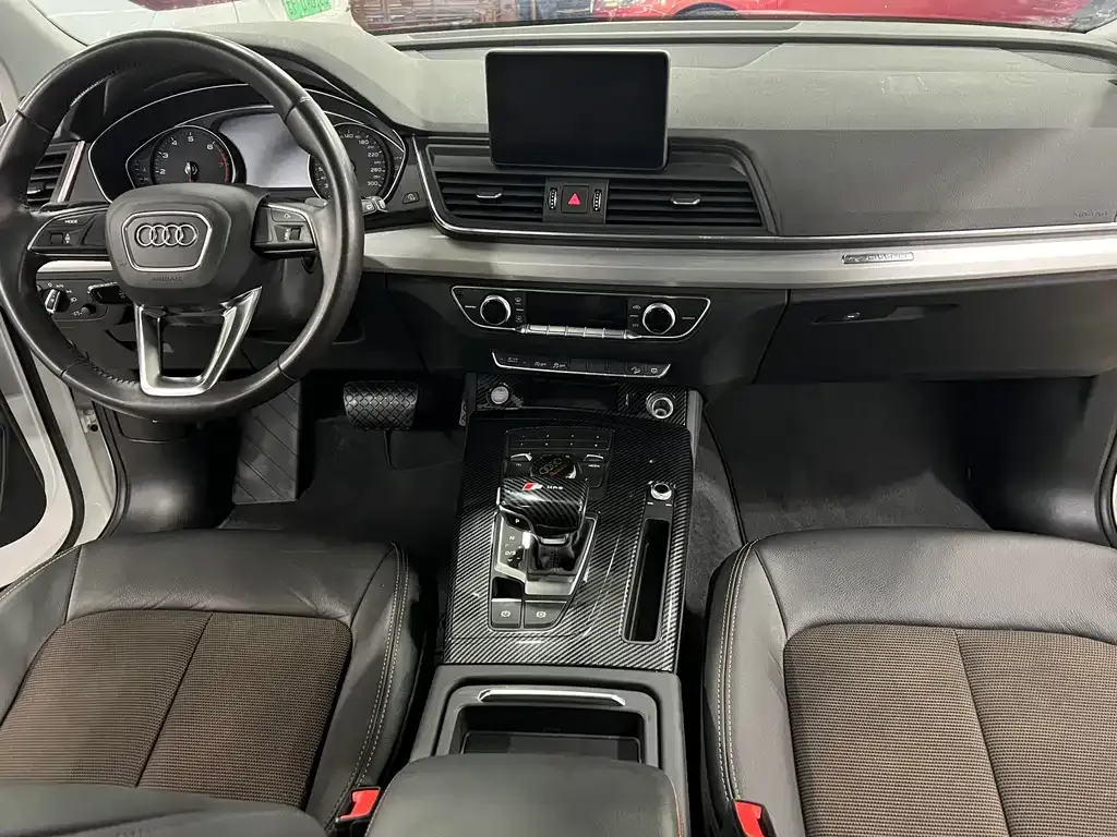 Audi Q5L 2021 из CN, фото 9