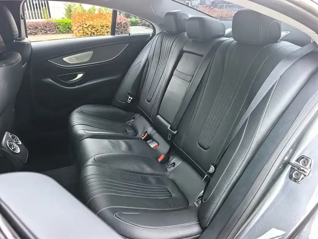 Mercedes-Benz CLS — фото 7