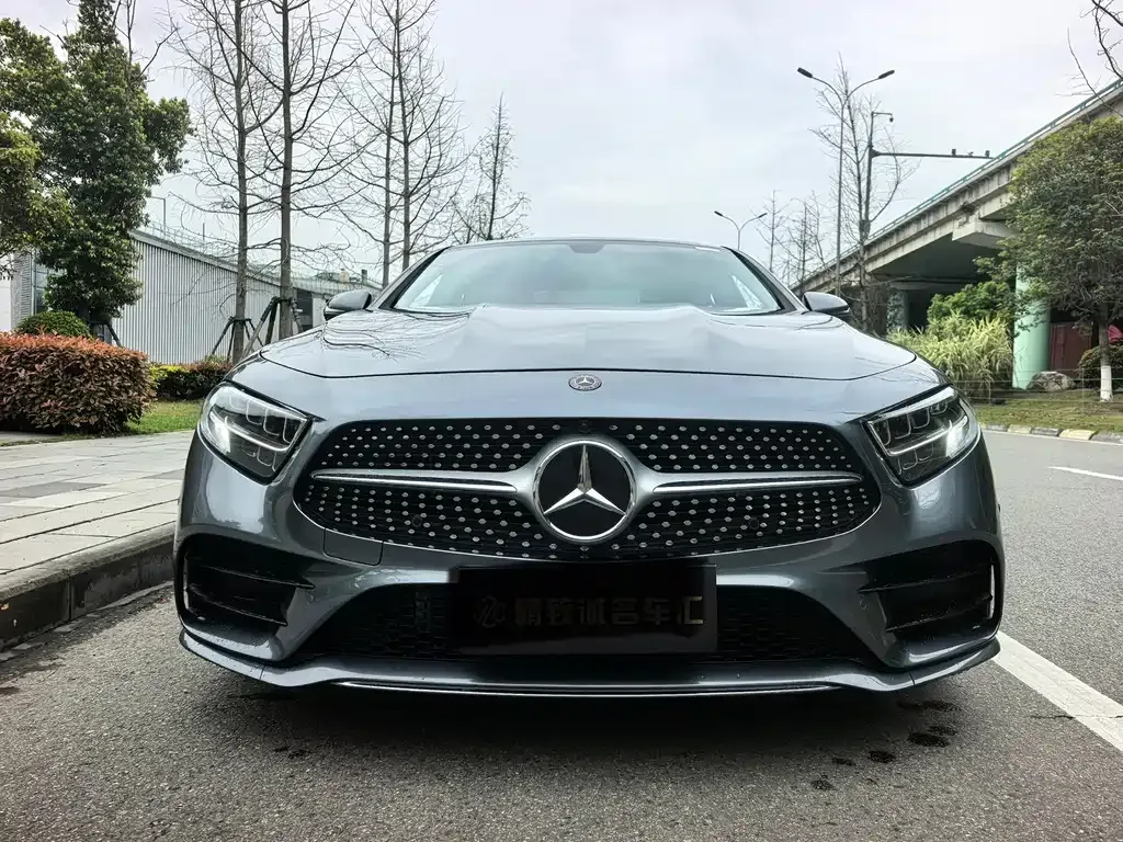 Mercedes-Benz CLS — фото 9