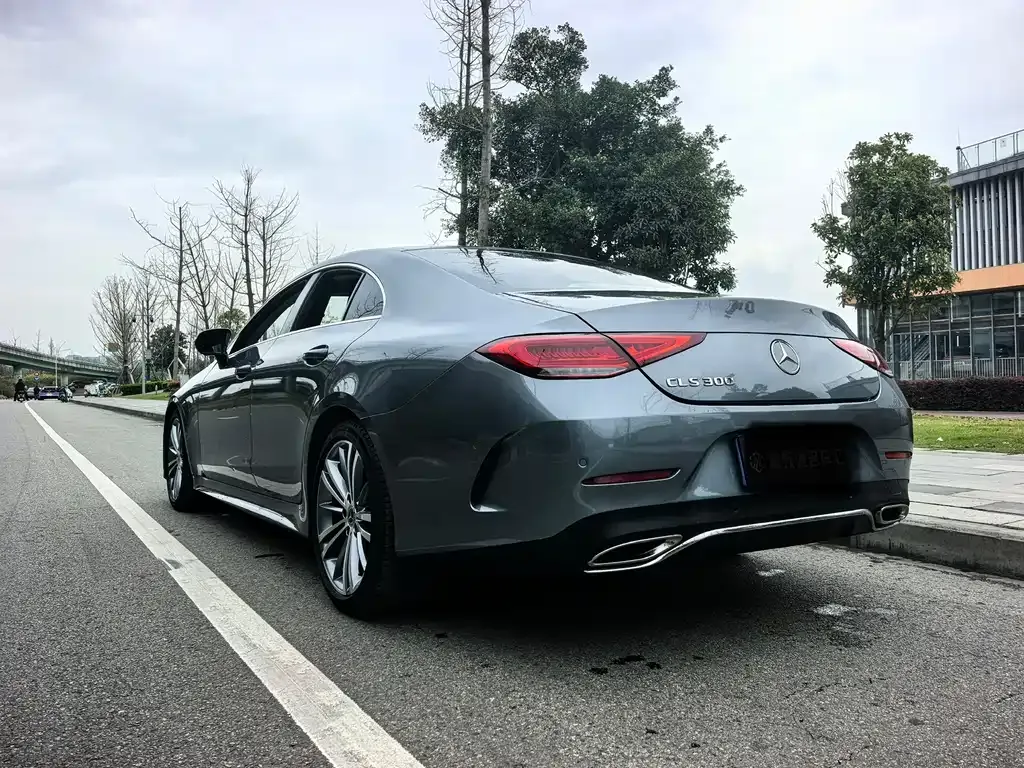 Mercedes-Benz CLS — фото 2