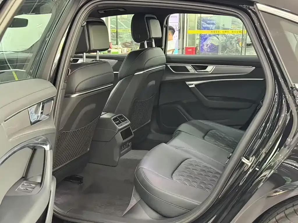 Audi A6L 2026 из CN, фото 6