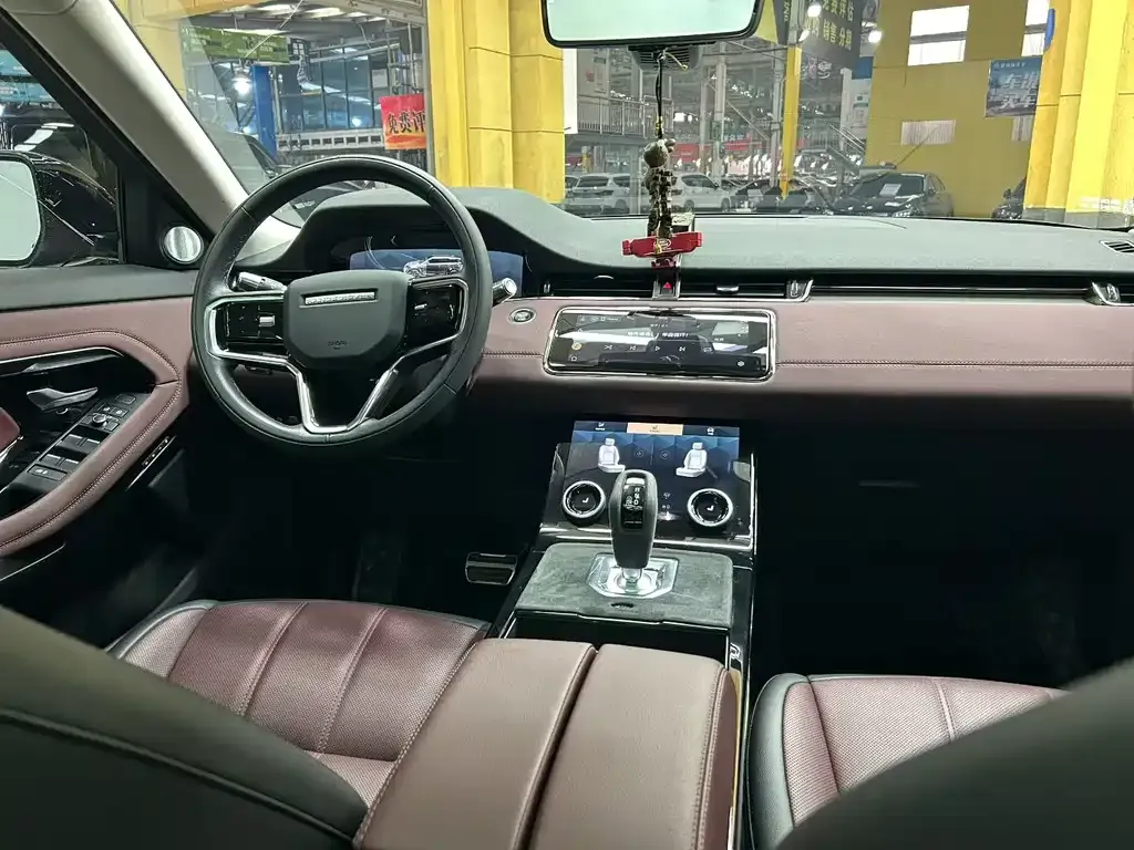 Land Rover Evoque PHEV 2022 из CN, фото 4