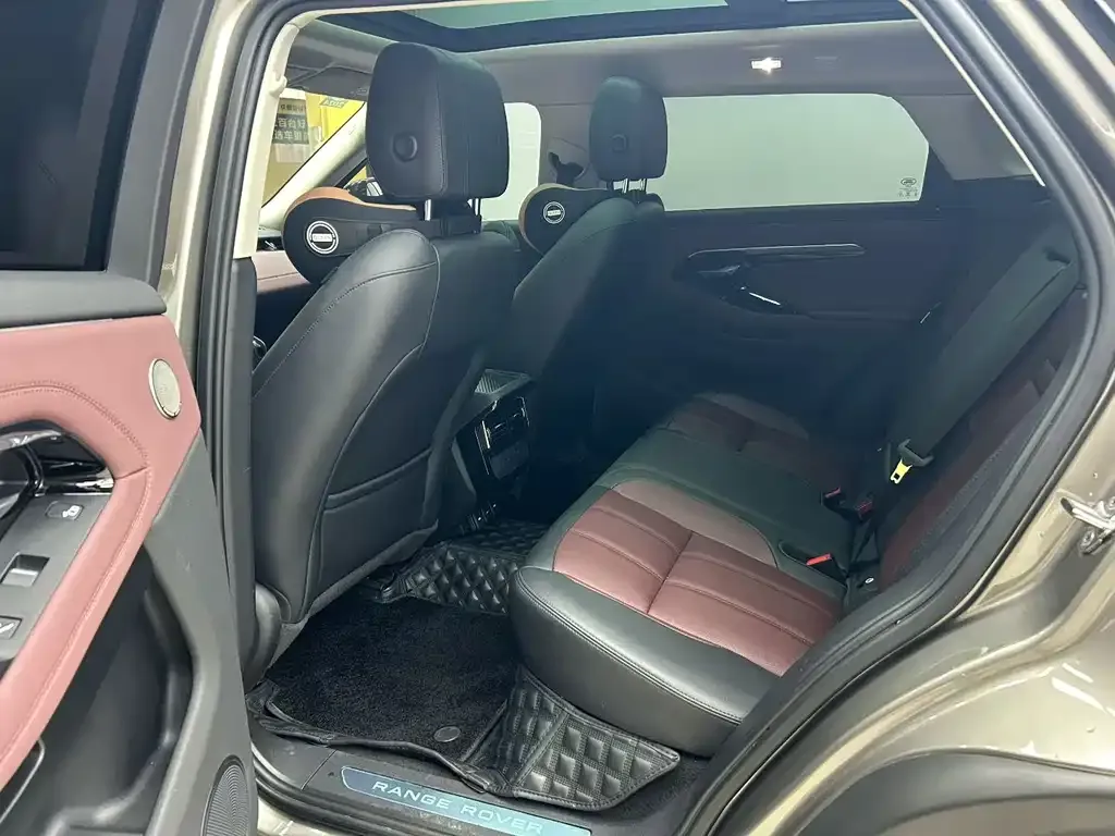 Land Rover Evoque PHEV 2022 из CN, фото 3