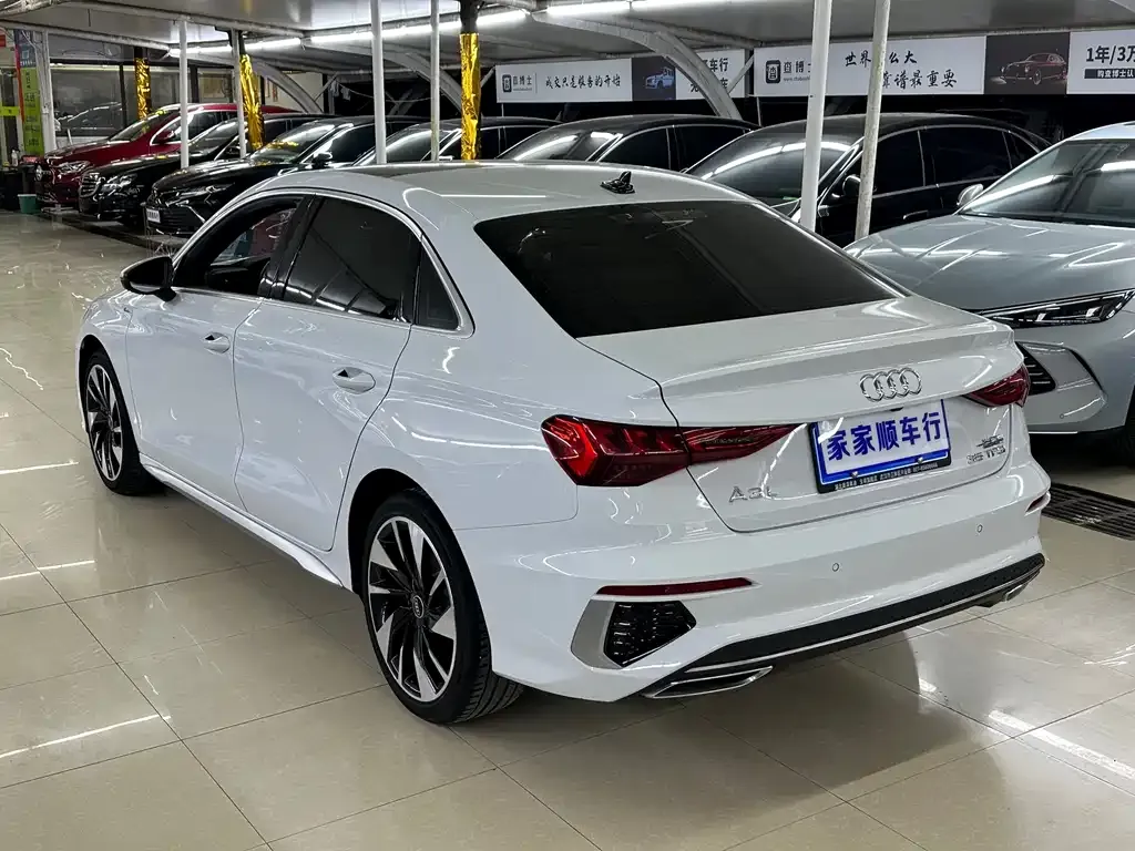 Audi A3 — фото 6