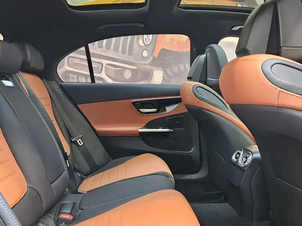 Mercedes-Benz C-Class 2024 из CN, фото 6