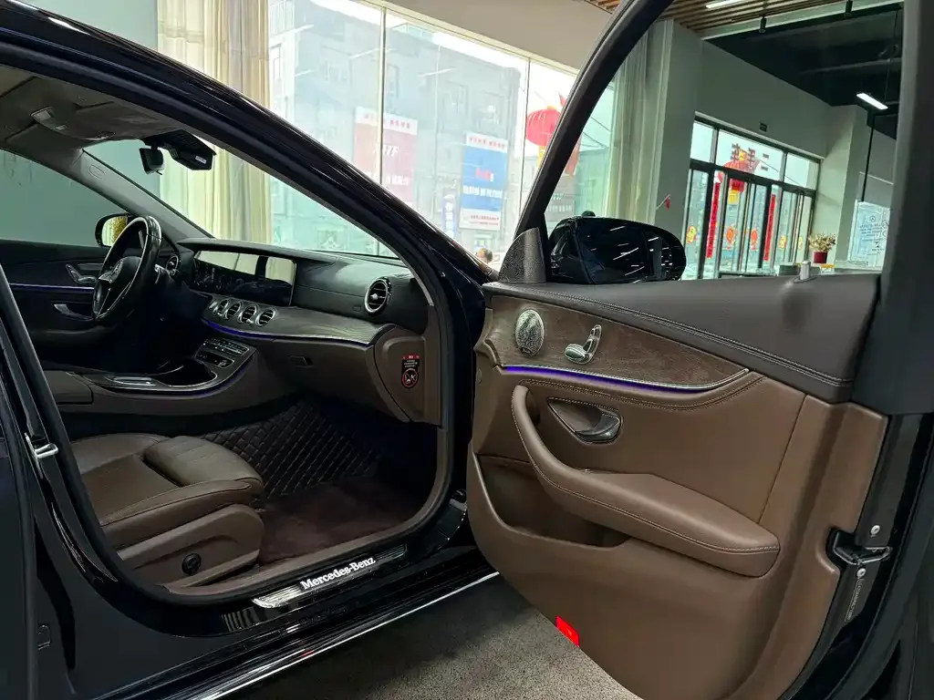 Mercedes-Benz E-Class 2021 из CN, фото 3
