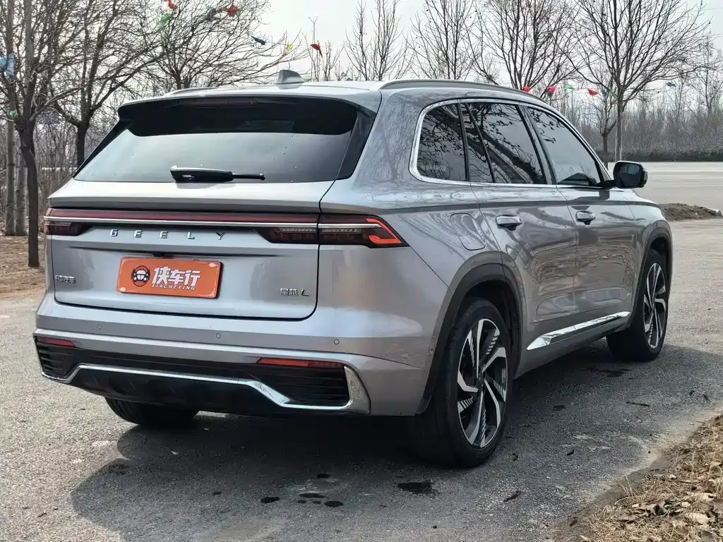 Geely Xingyue L — фото 9