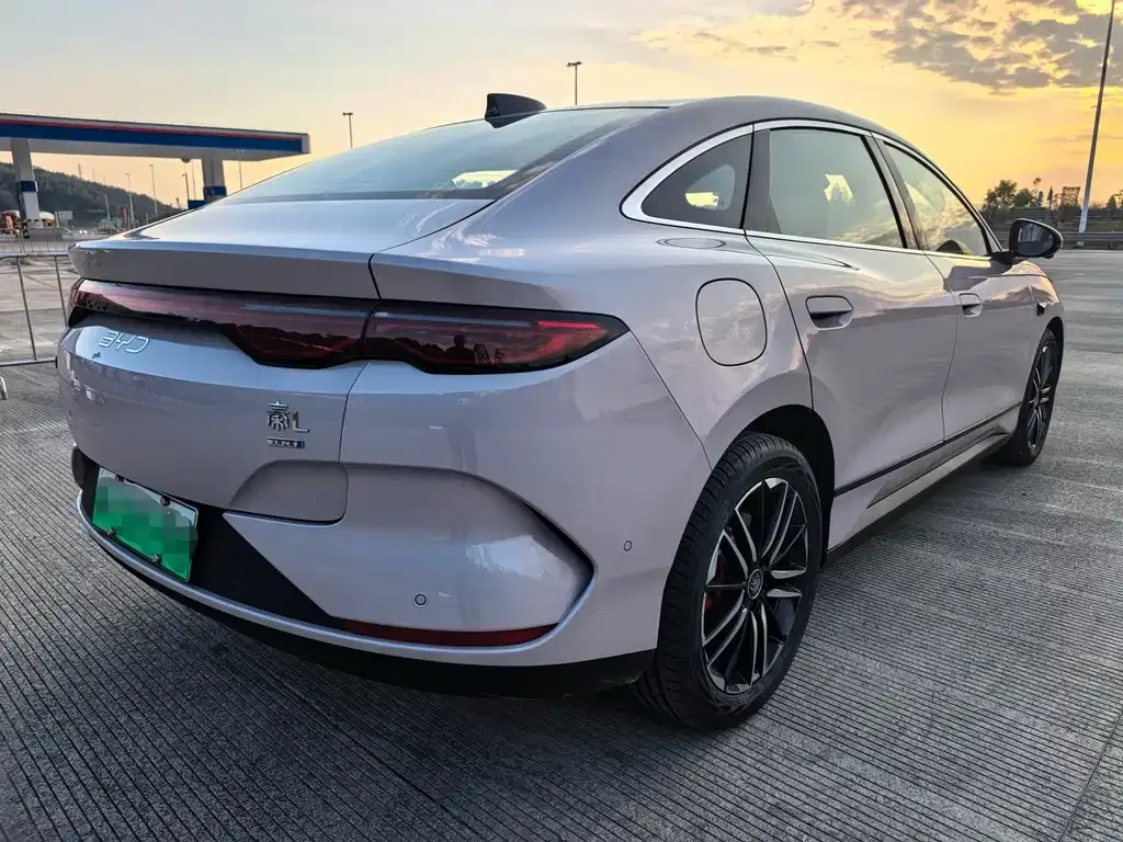 BYD Qin L 2025 из CN, фото 8