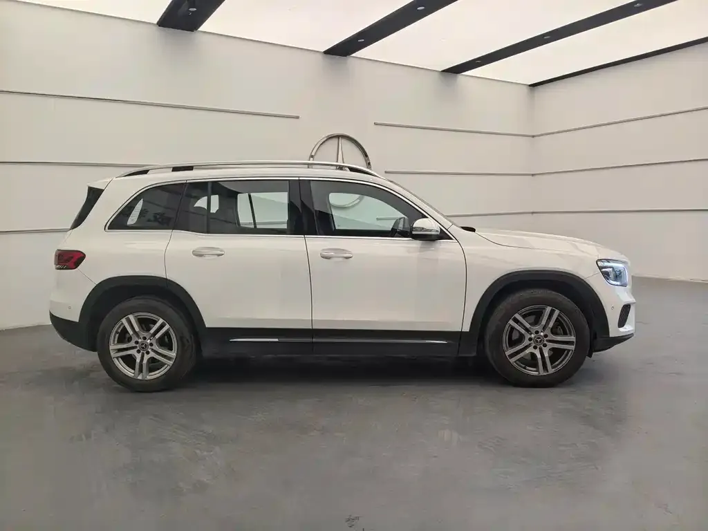 Mercedes-Benz GLB 2023 из CN, фото 10