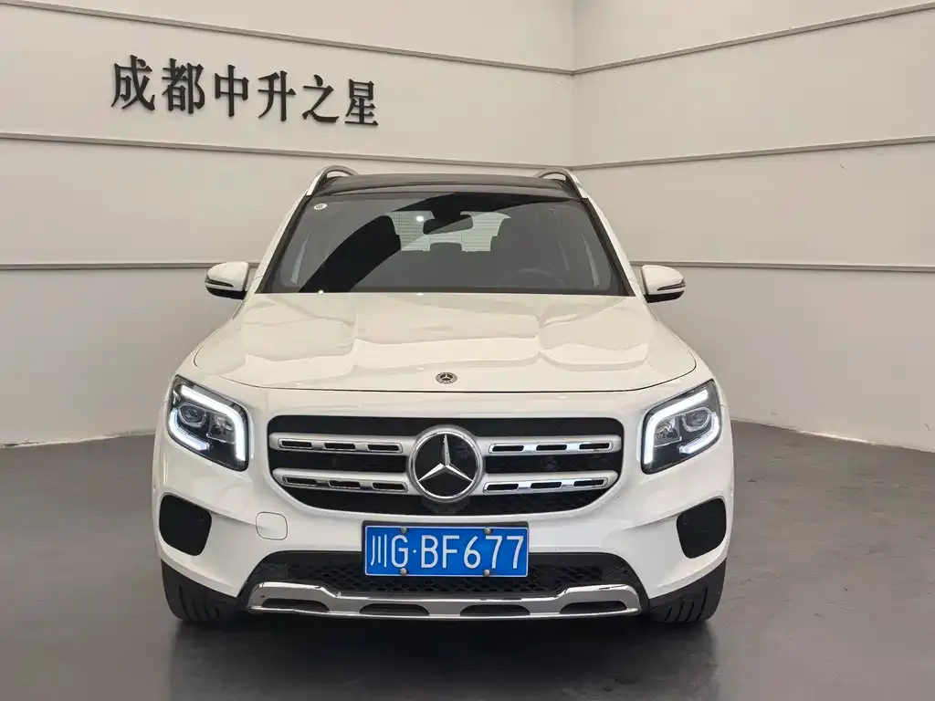 Mercedes-Benz GLB 2023 из CN, фото 2