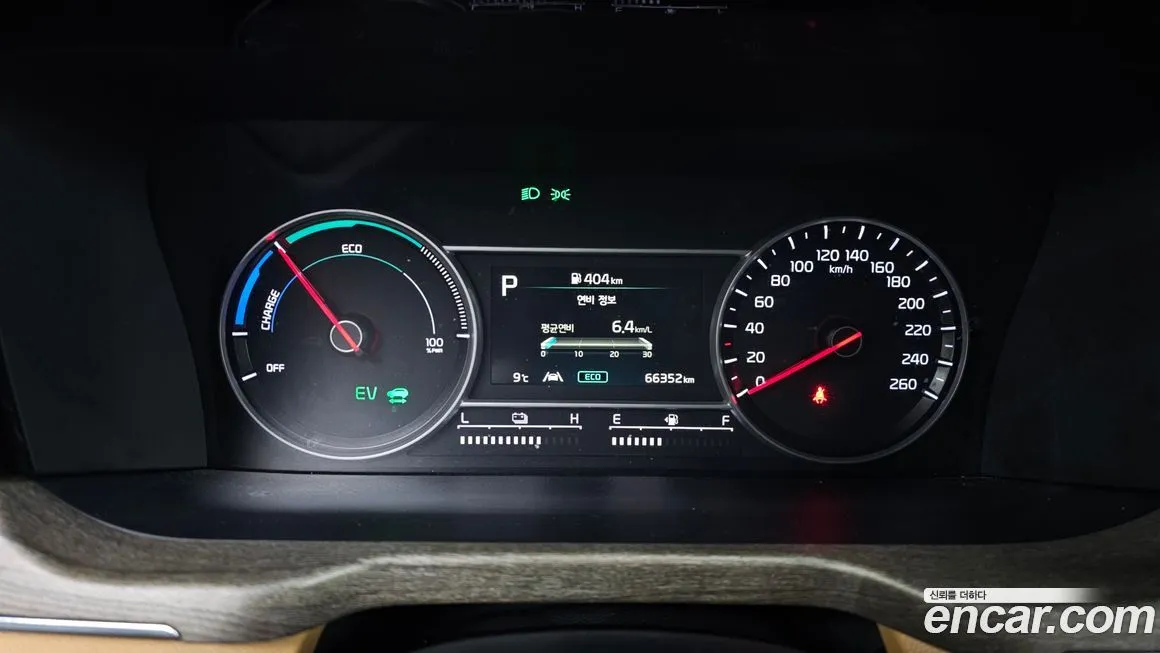 Kia Sorento — фото 9