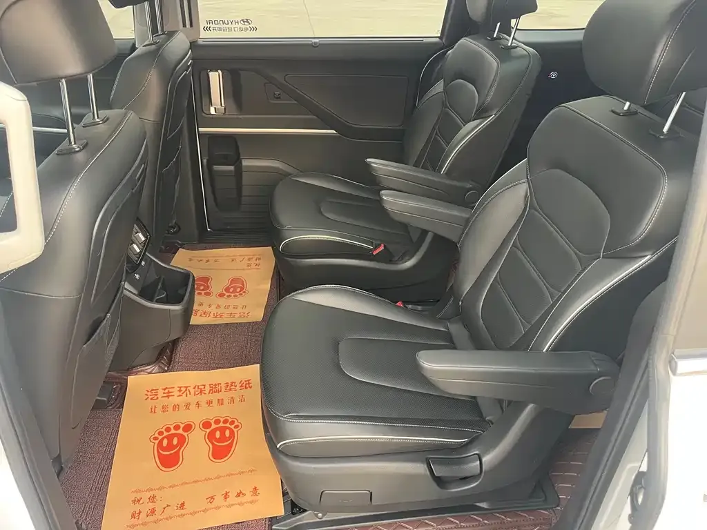Hyundai Custo 2023 из CN, фото 2