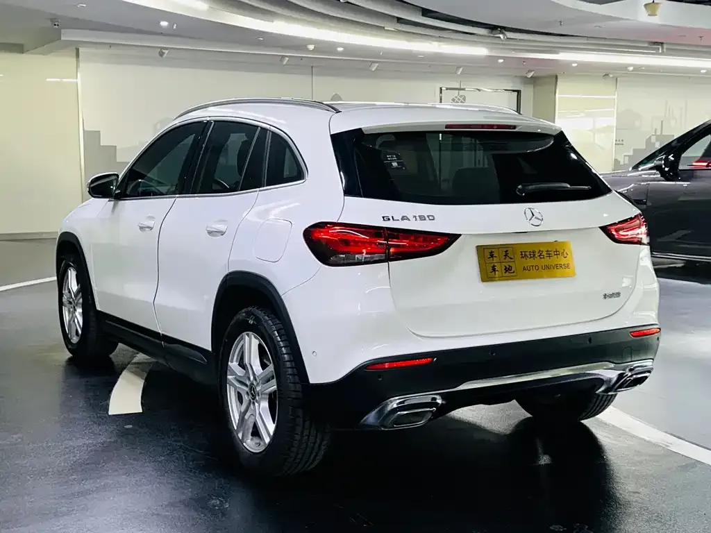 Mercedes-Benz GLA — фото 7