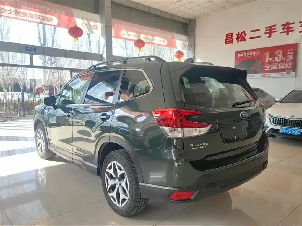 Subaru Forester 2023 из CN, фото 4