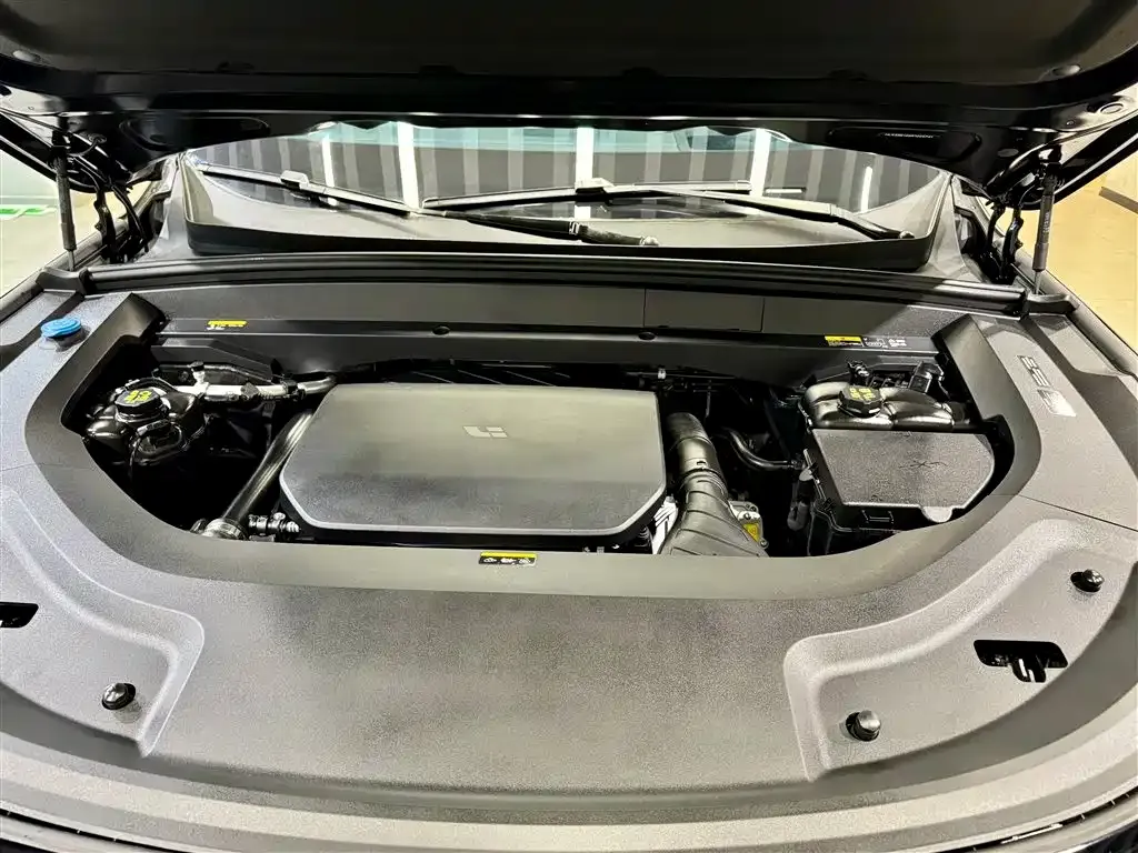 Li Auto L8 2024 из CN, фото 9