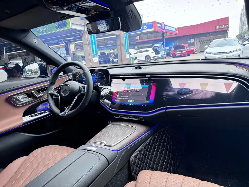 Mercedes-Benz E-Class 2025 из CN, фото 3