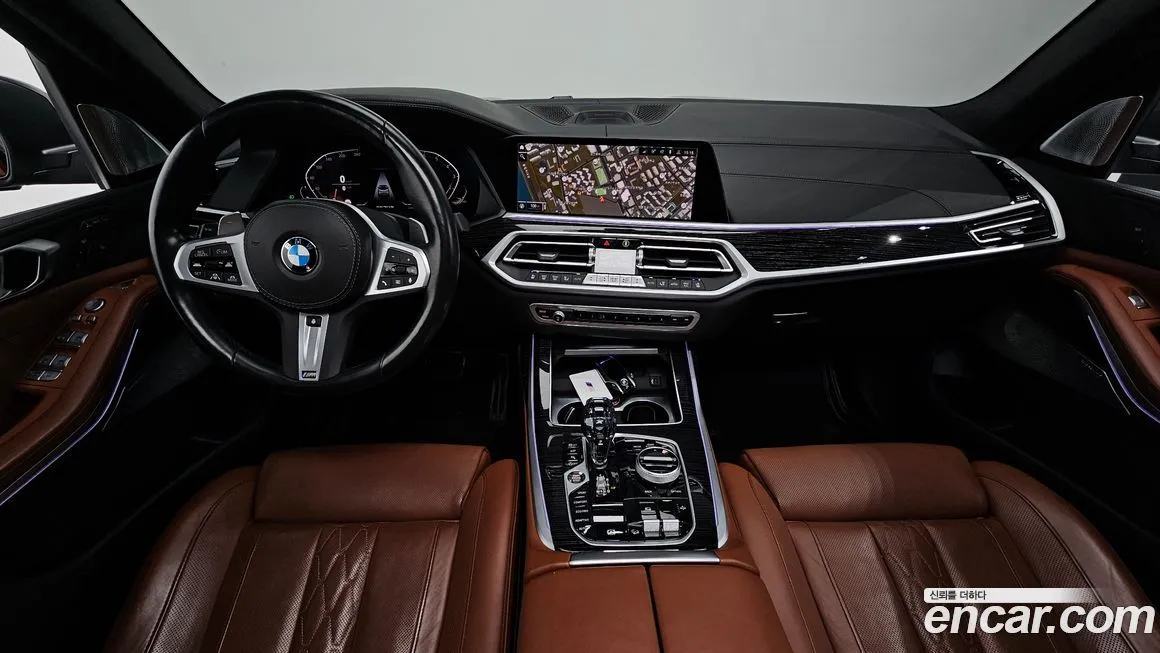 BMW X7 — фото 9