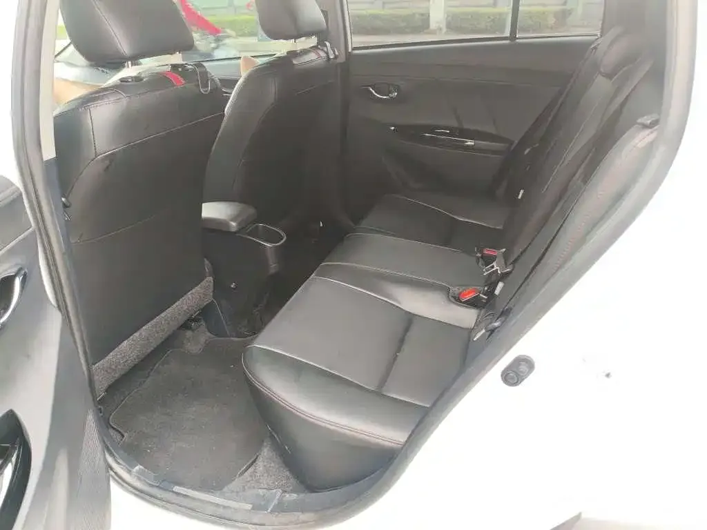 Toyota Yaris L 2023 из CN, фото 2