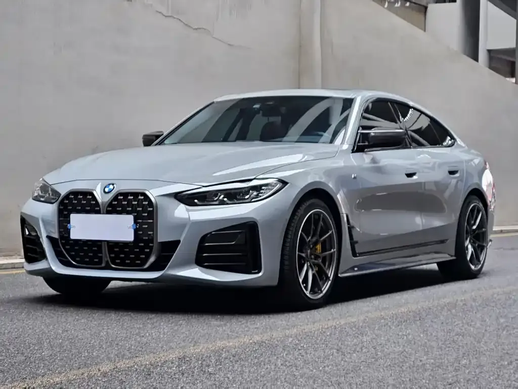 BMW 4 Series 2022 из CN, фото 1