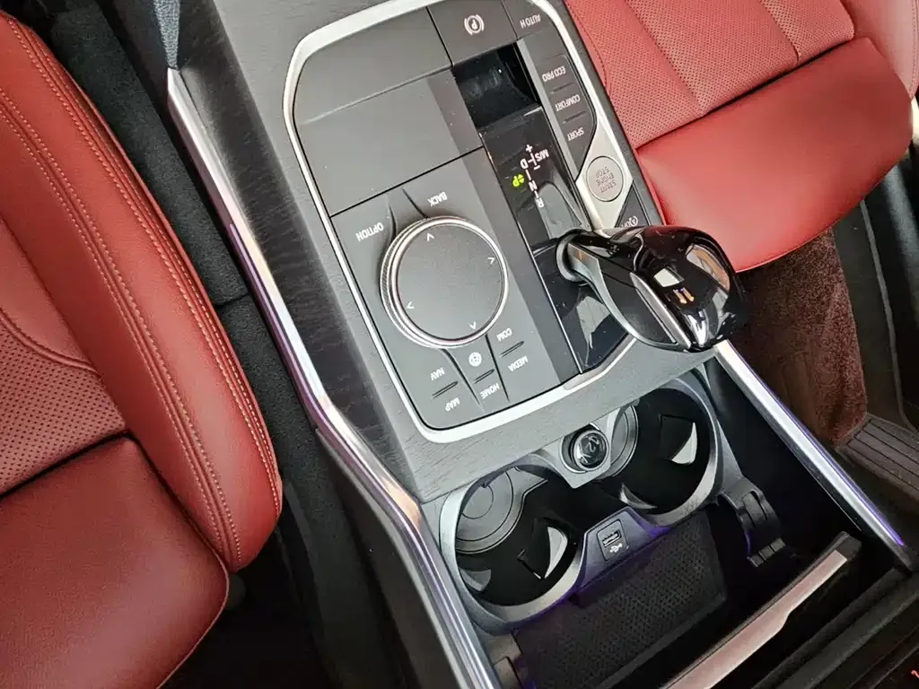 BMW 4 Series 2022 из CN, фото 3