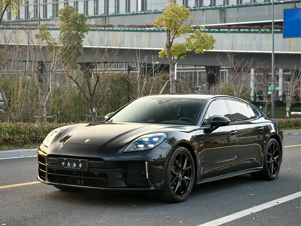 Porsche Panamera 2024 из CN, фото 1