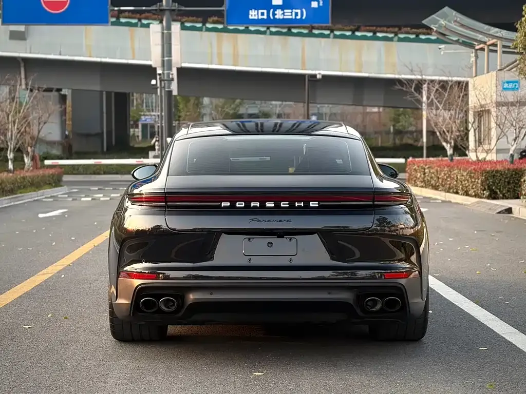 Porsche Panamera 2024 из CN, фото 10