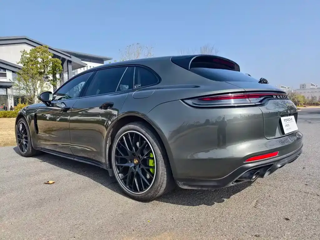 Porsche Panamera Hybrid 2022 из CN, фото 7