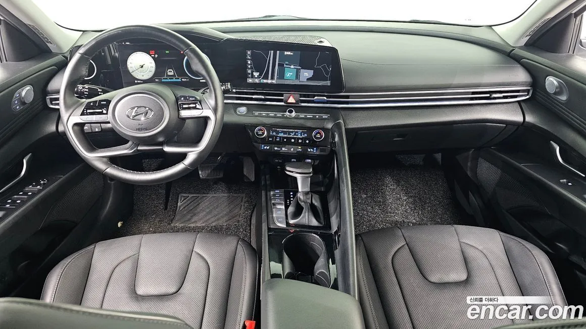 Hyundai AVANTE — фото 2
