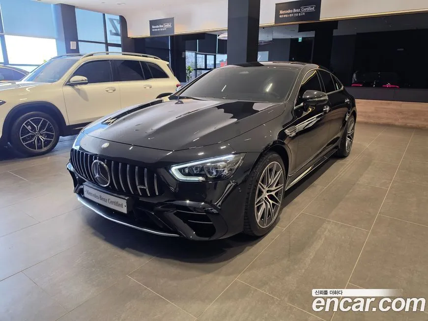 Mercedes-Benz AMG GT — фото 1