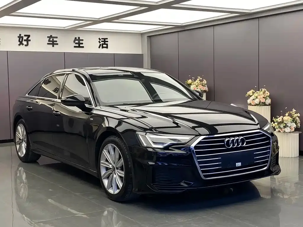 Audi A6L — фото 5