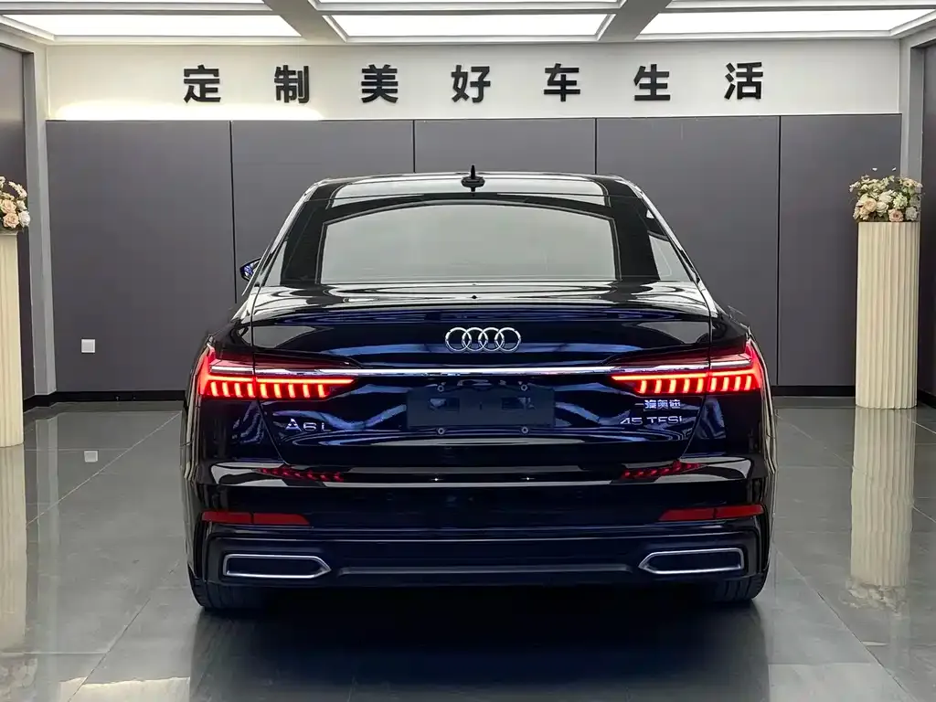 Audi A6L — фото 9