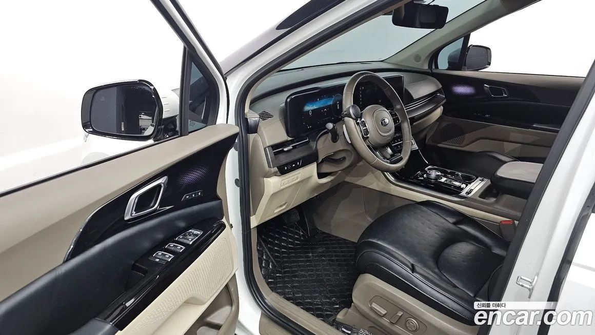 Kia Carnival — фото 2