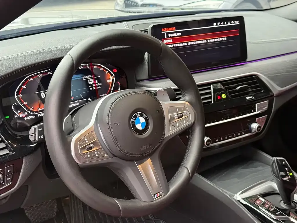 BMW 5 Series — фото 2