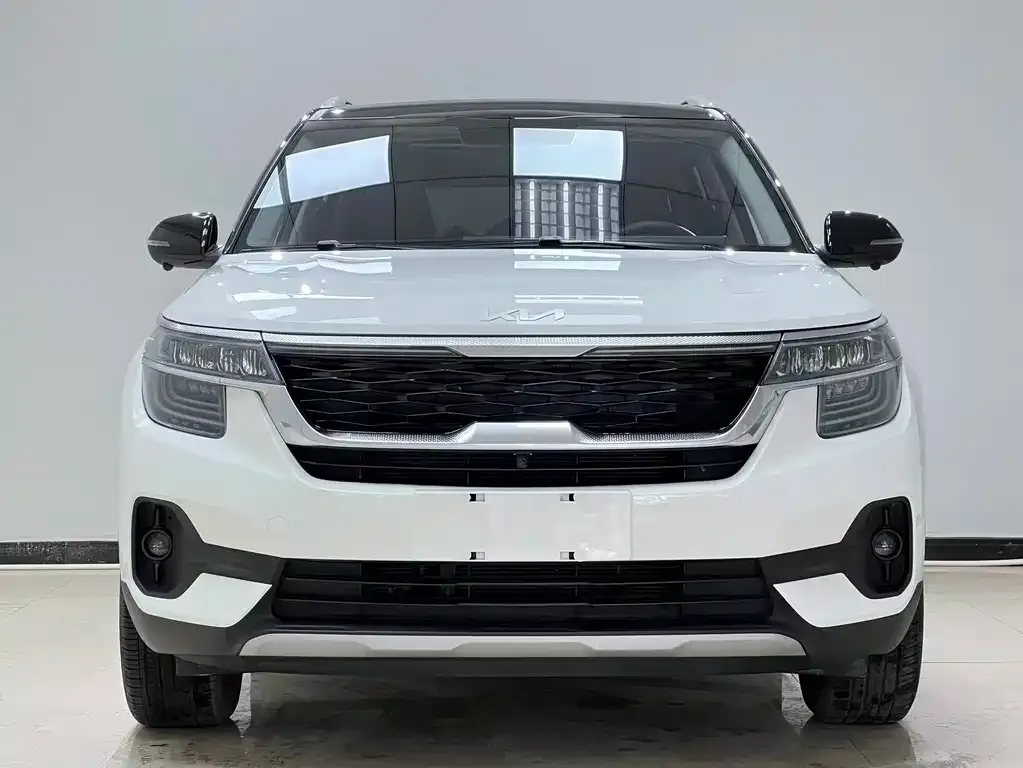 Kia KX3 2021 из CN, фото 2