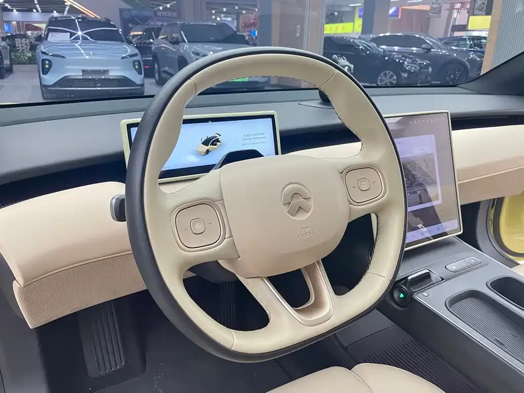 NIO ET5T — фото 10