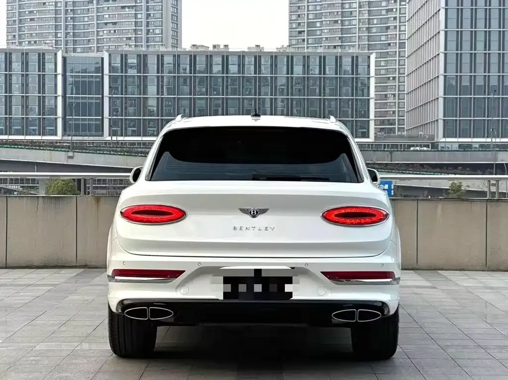 Bentley Bentayga 2021 из CN, фото 5
