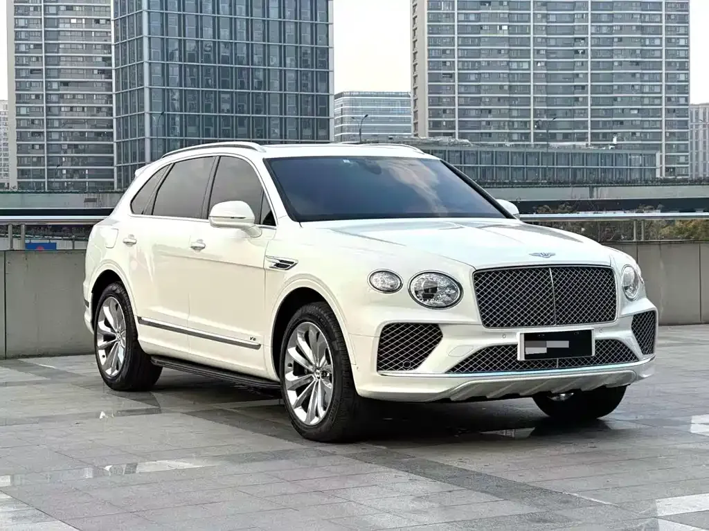 Bentley Bentayga 2021 из CN, фото 4