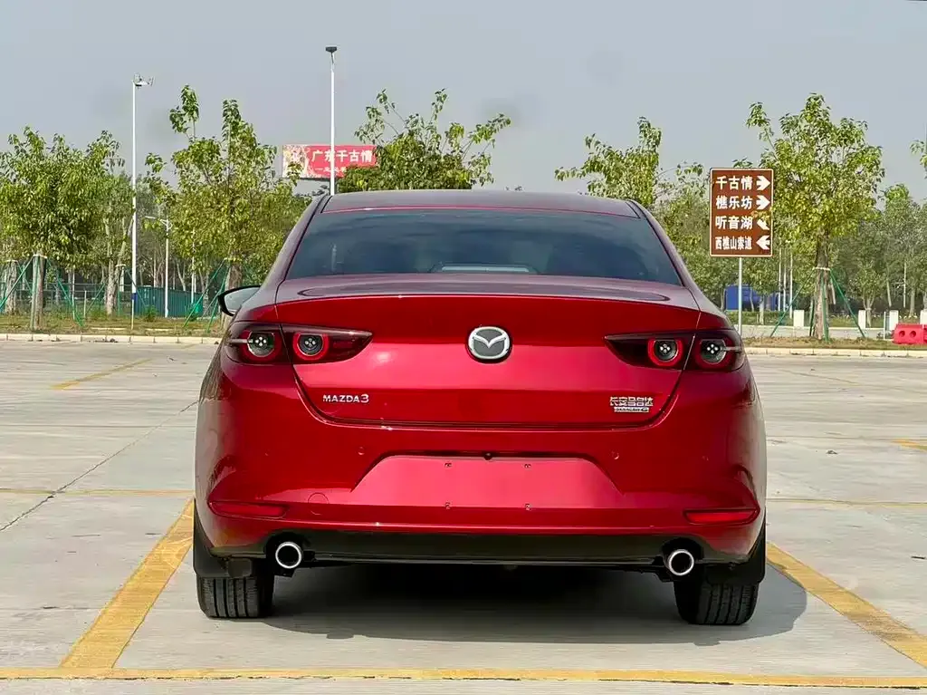 Mazda 3 Axela 2022 из CN, фото 6