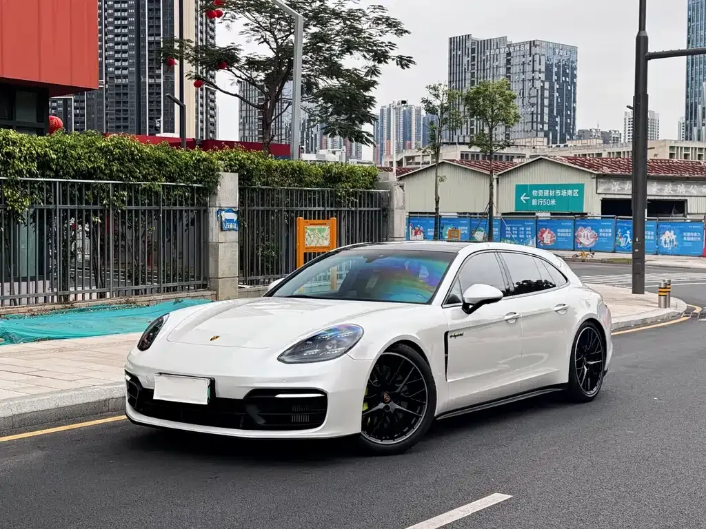 Porsche Panamera Hybrid