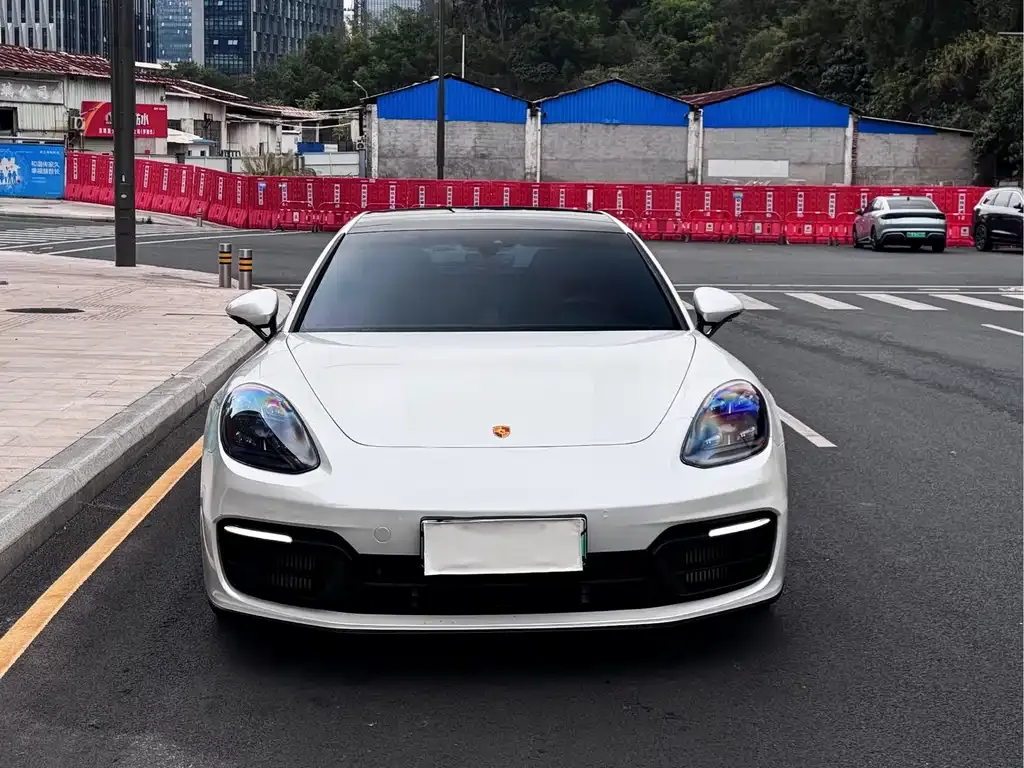 Porsche Panamera Hybrid 2022 из CN, фото 10