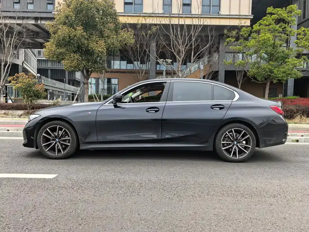 BMW 3 Series — фото 10
