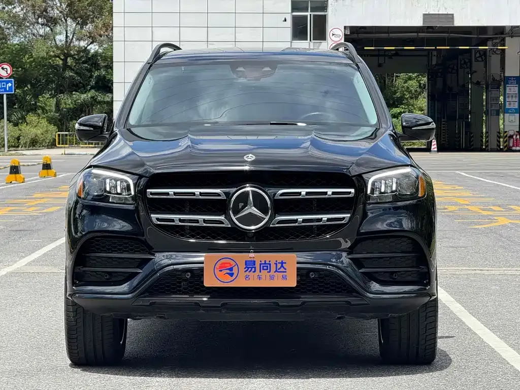 Mercedes-Benz GLS — фото 1
